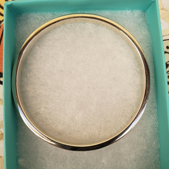 Tiffany &Co.sterling Silver Notes Script Bangle - Picture 6 of 9